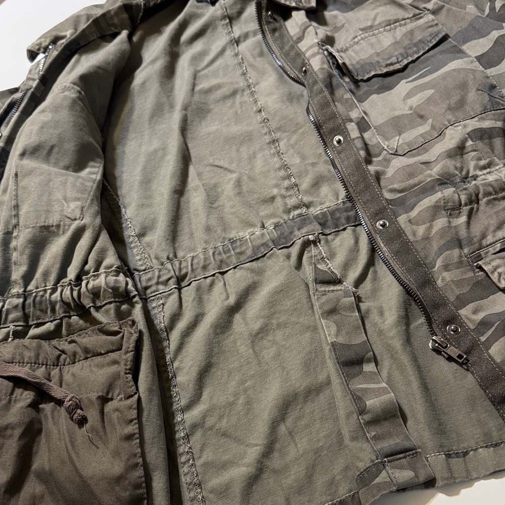 a.n.a Women's‎ Green Camouflage Utility Jacket - Picture 4 of 11